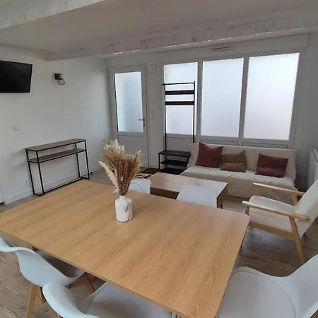 Maison Plein Centre à 100 M De La Appartement *